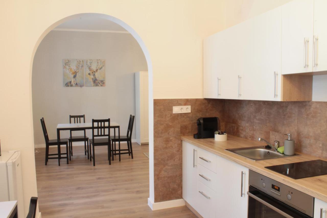 Zwinger Apartman Ödenburg Exterior foto